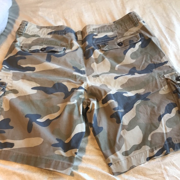 Camo Cargo shorts Aeropostale - Picture 2 of 3